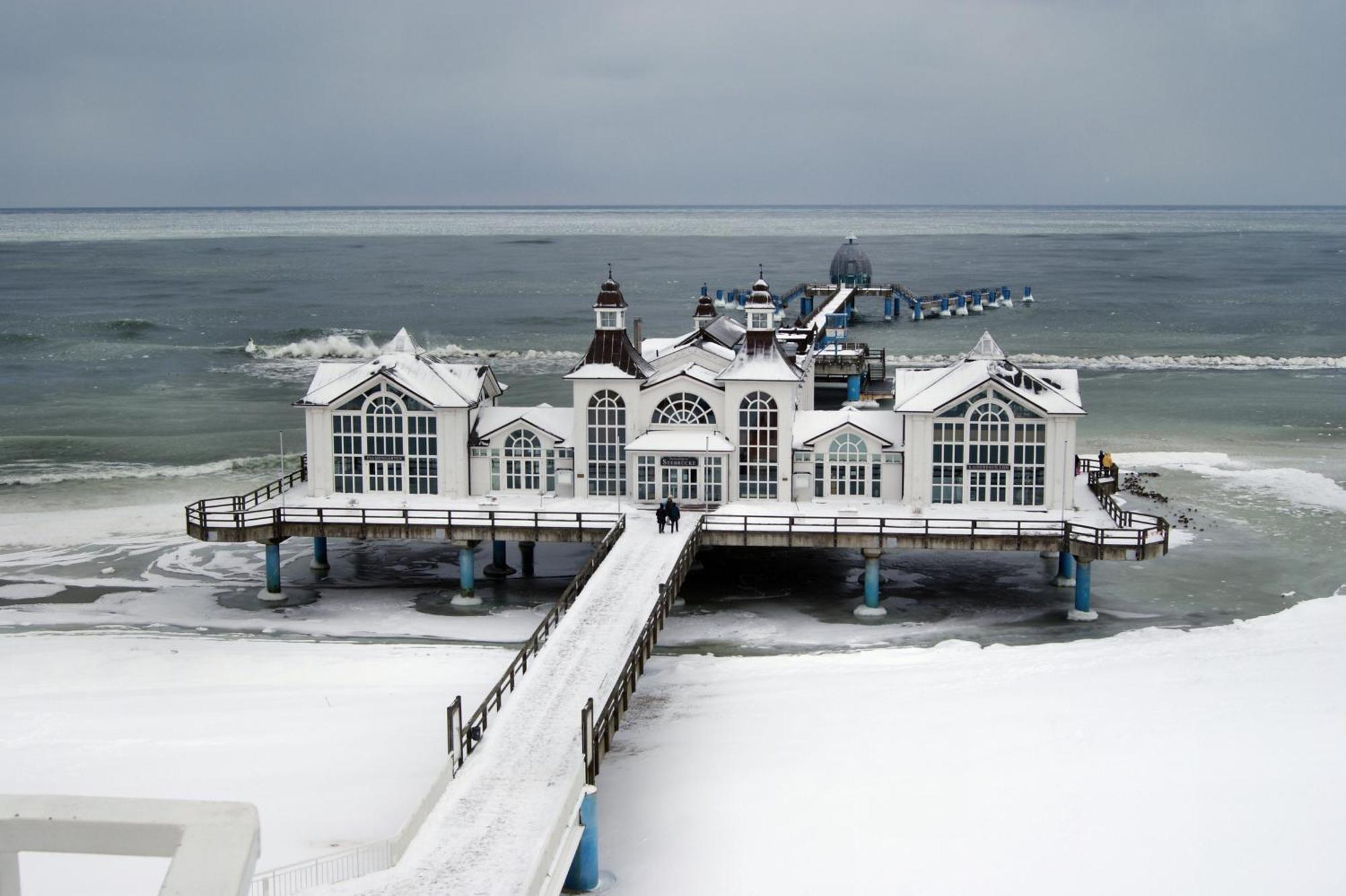Ferienhaus Kress Rechts Sellin  外观 照片